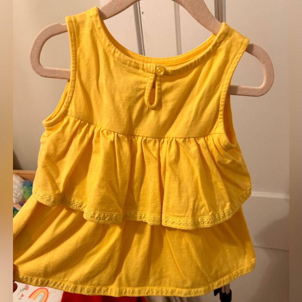 Janie and Jack top. Size 3T GUC. no stains or tears. Super cute ruffle tier top